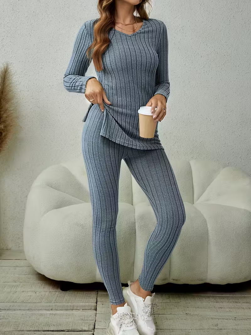 Julia geribbelde tweedelige set