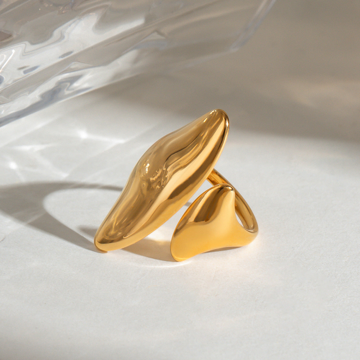 Victoria Ring