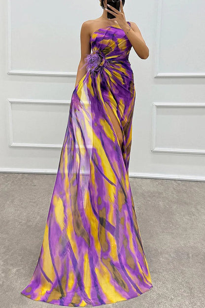 Illyra - Off-shoulder maxi-jurk met split en print