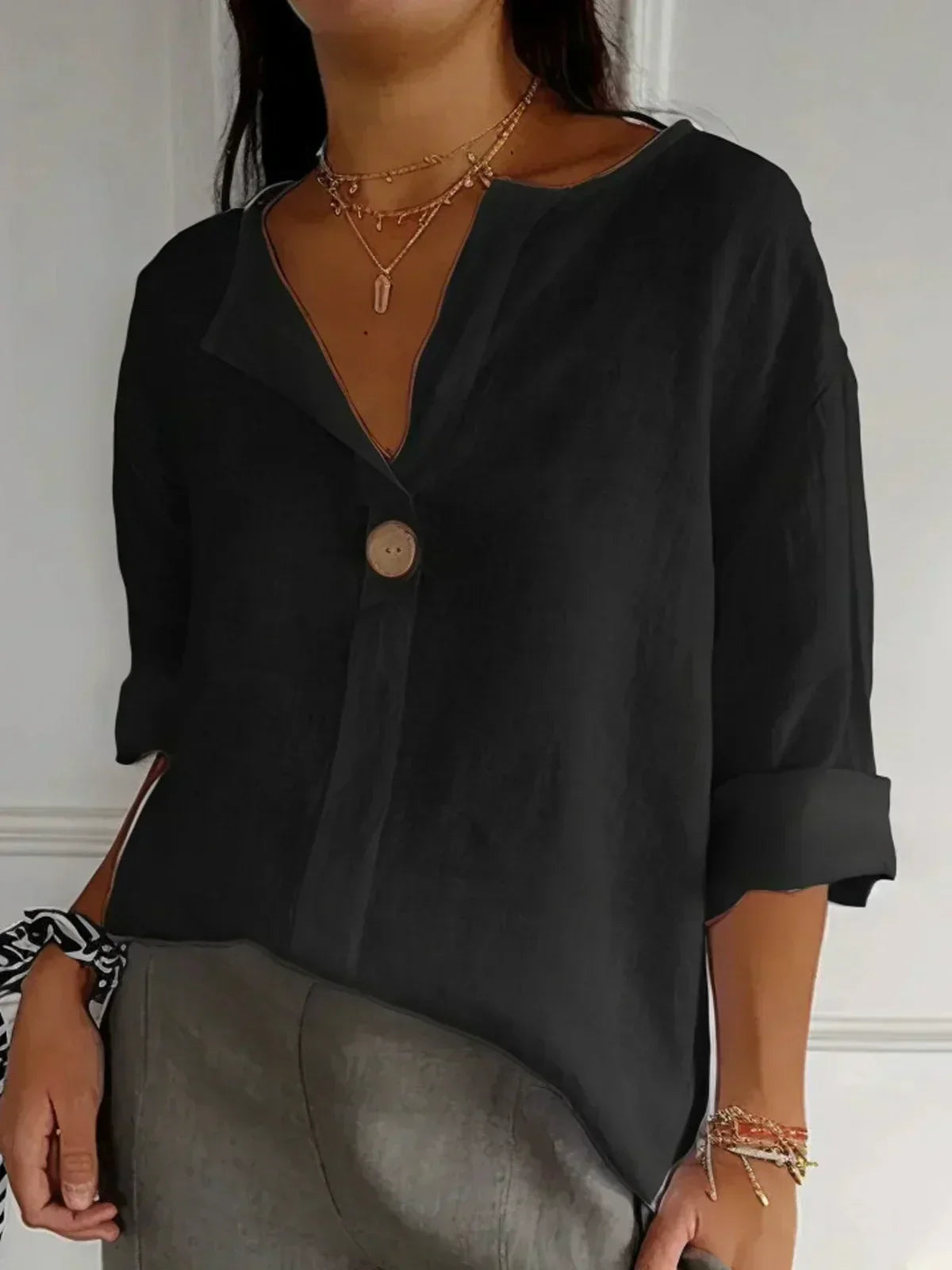 Sabrina-ontspannen v-hals blouse