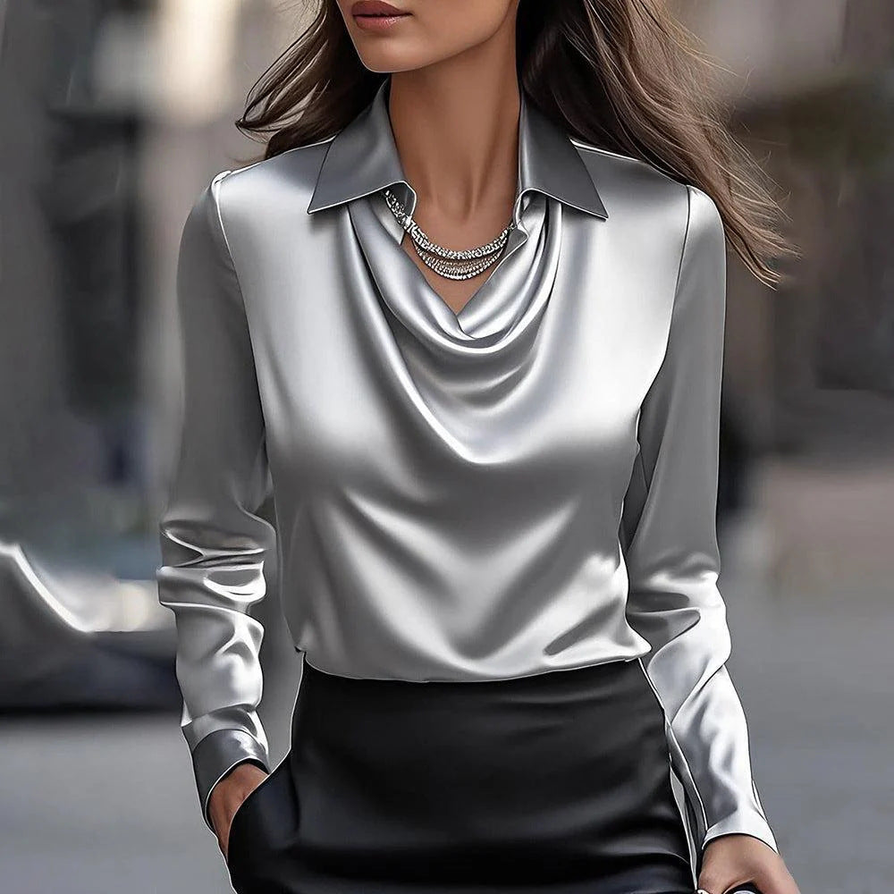 ELEGANTE SATIJNEN BLOUSE