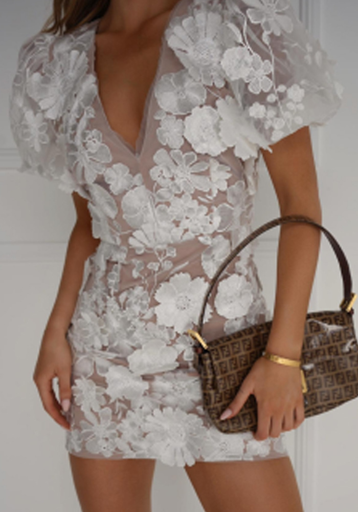 Sue - Bloemen mini -jurk met puff mouwen
